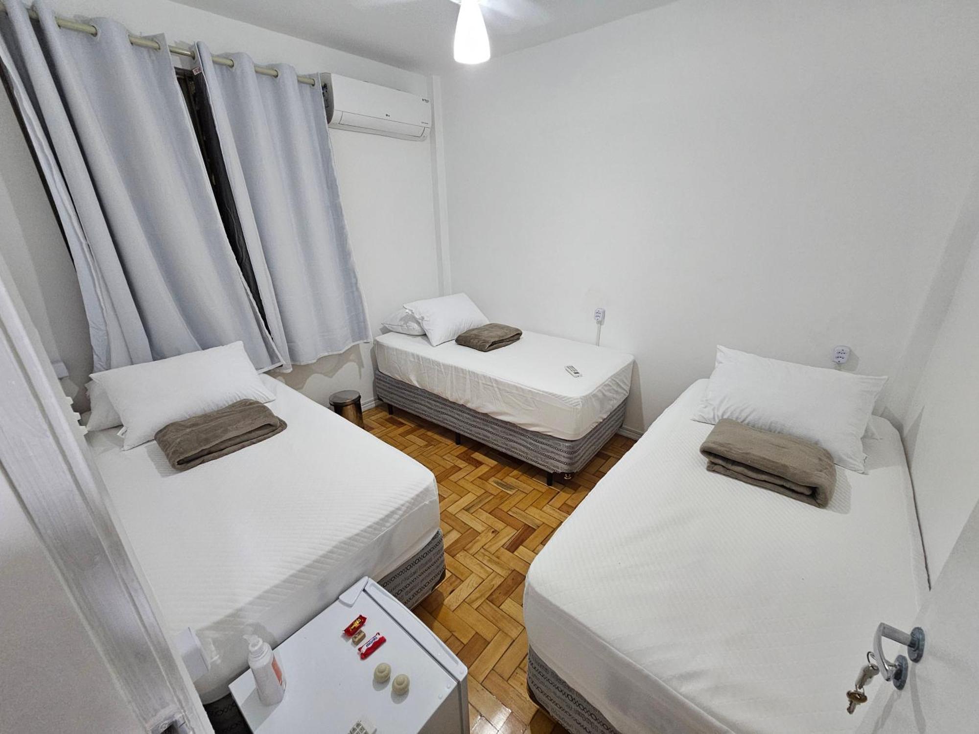 Quarto Privativo Em Condominio Рио-де-Жанейро Экстерьер фото